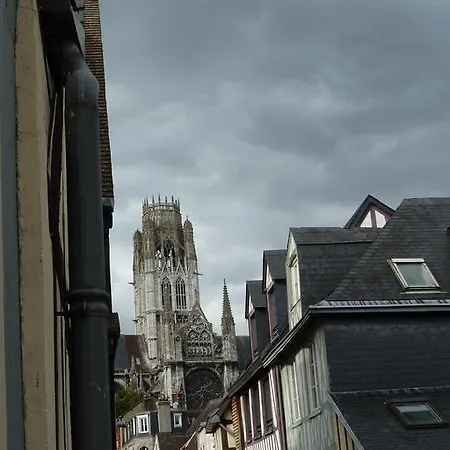 Dans L'atelier De R 3* Rouen