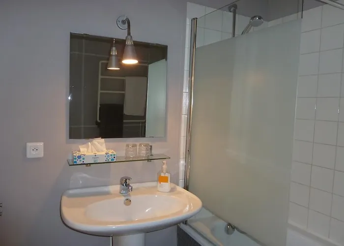 Couette-café Dans L'atelier De R 3*